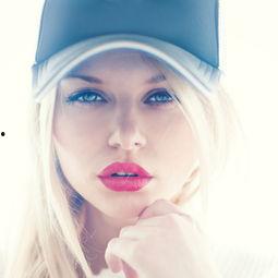 鸭舌帽国产美女图片视频,鸭舌帽下的时尚魅力  第2张